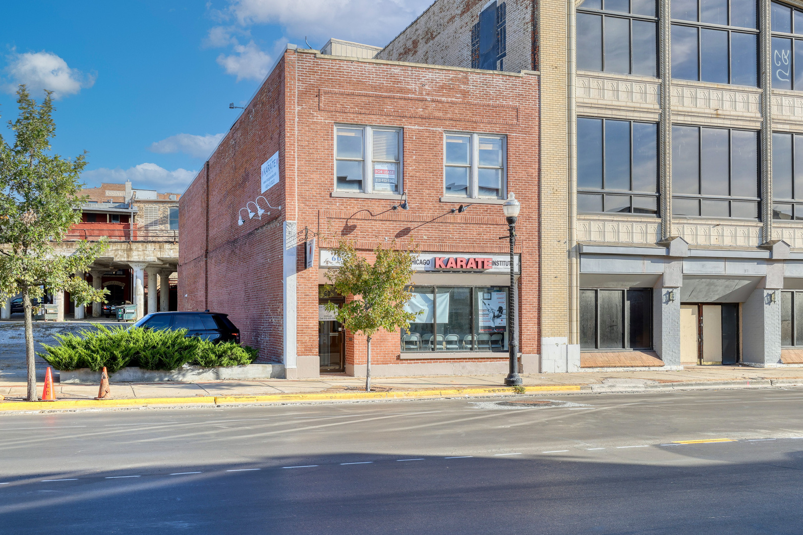 60 S Broadway Avenue, Aurora, IL
