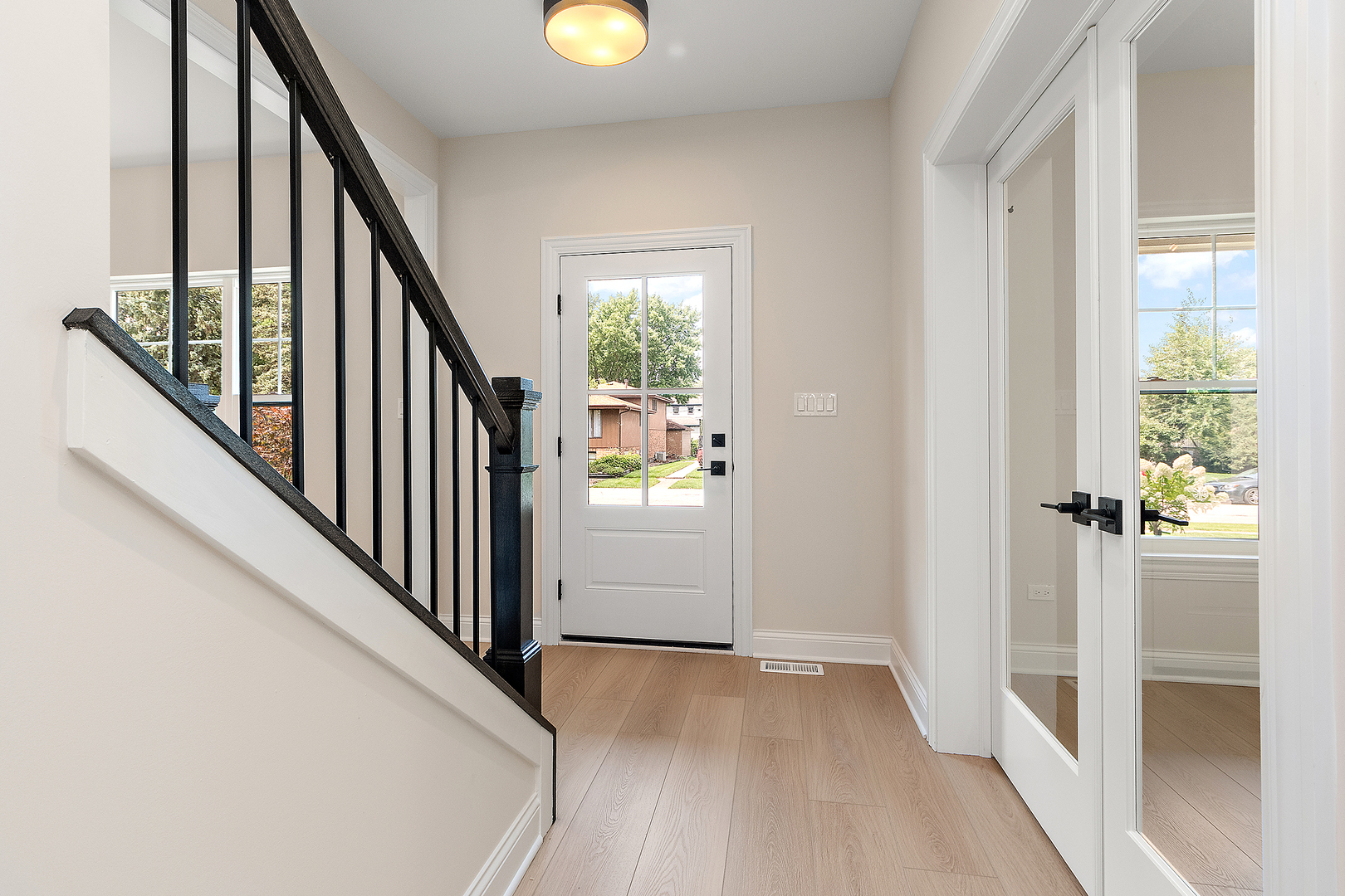 1025 Walter Street, Lemont, IL