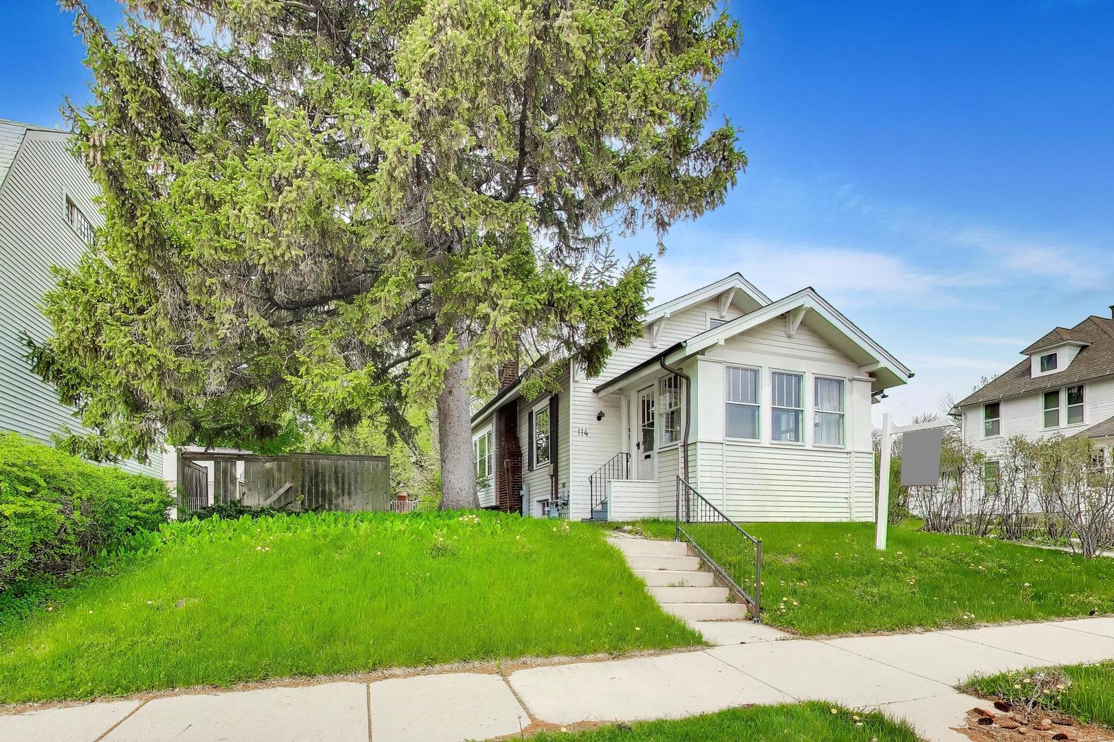 114 Applebee Street, Barrington, IL