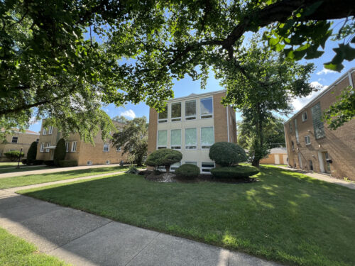 3014 Harlem Avenue #1, Riverside, IL
