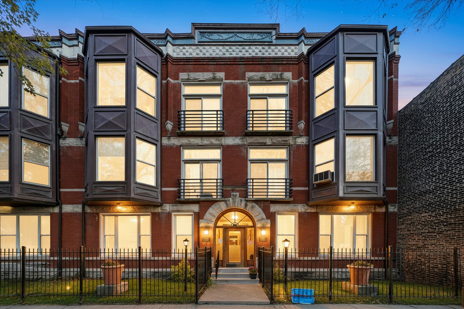 6651 S Maryland Avenue #1E, Chicago, IL