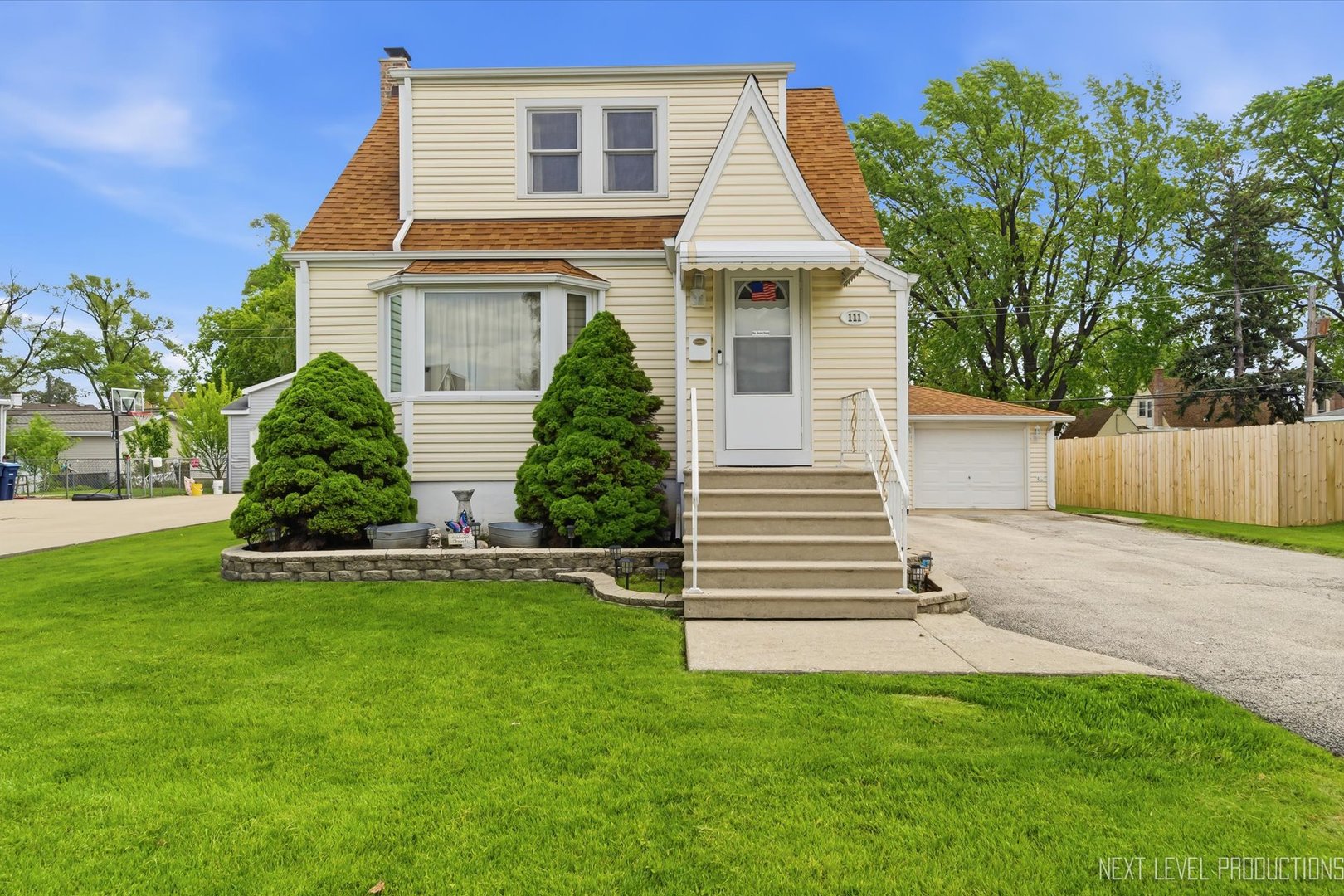 111 S Roy Avenue, Northlake, IL