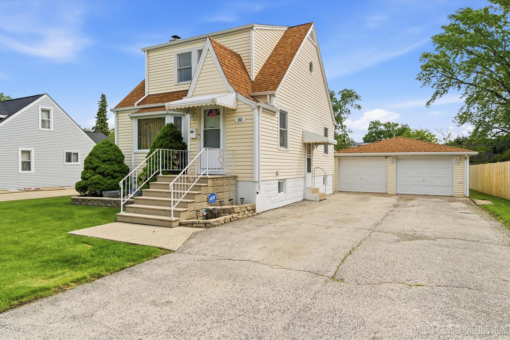 111 S Roy Avenue, Northlake, IL