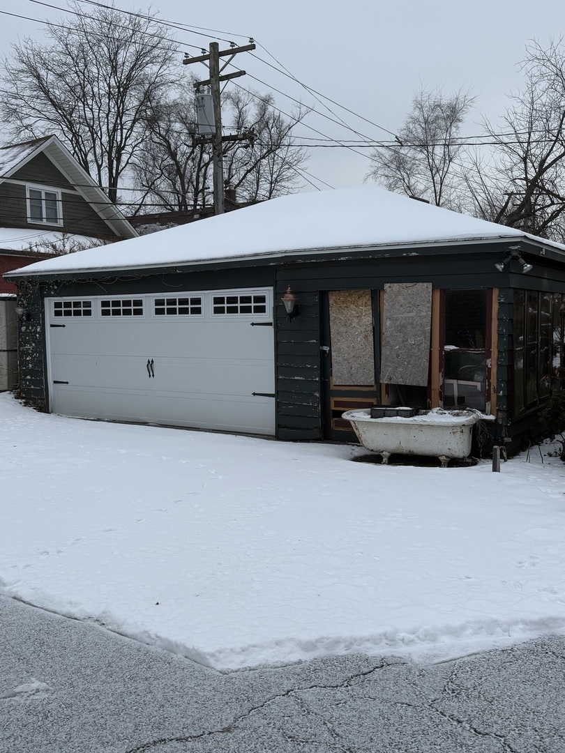 193 Herrick Road, Riverside, IL