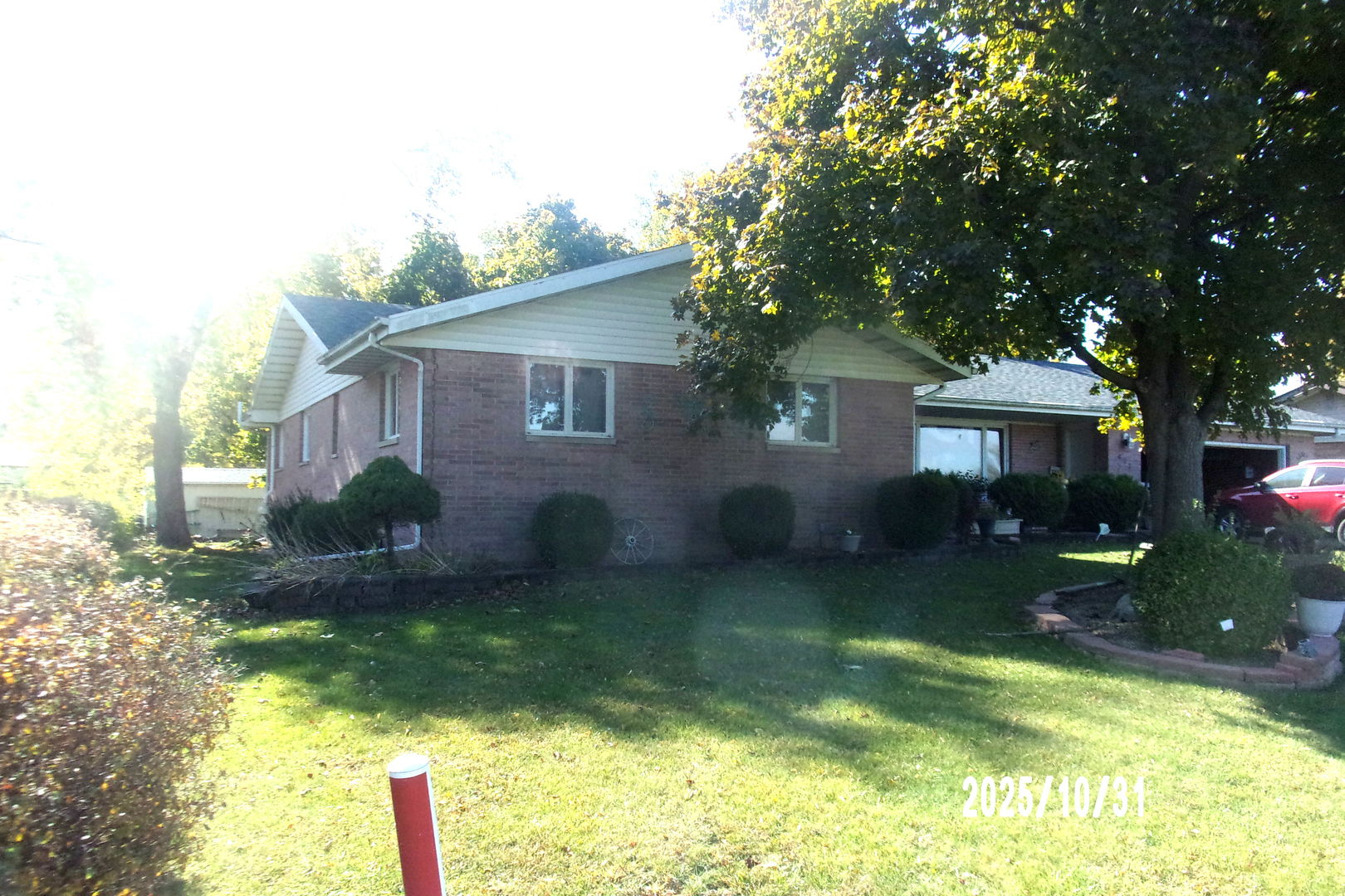 407 E Pine Street, Chatsworth, IL