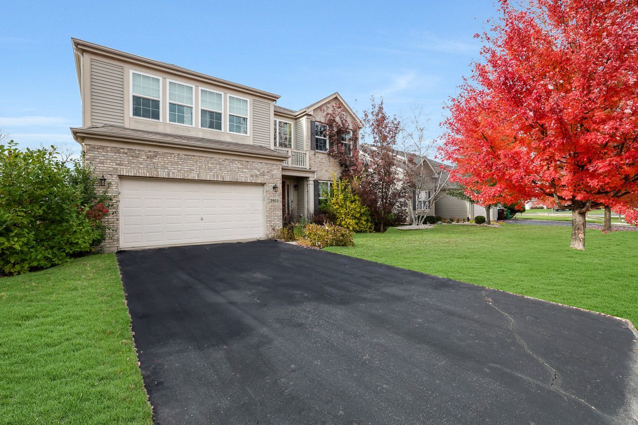 2951 Braeburn Way, Woodstock, IL