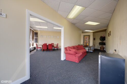 5701 N Milwaukee Avenue, Chicago, IL