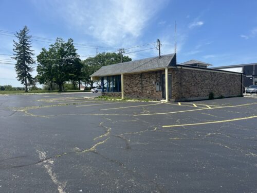 1124 N Milwaukee Avenue, Libertyville, IL