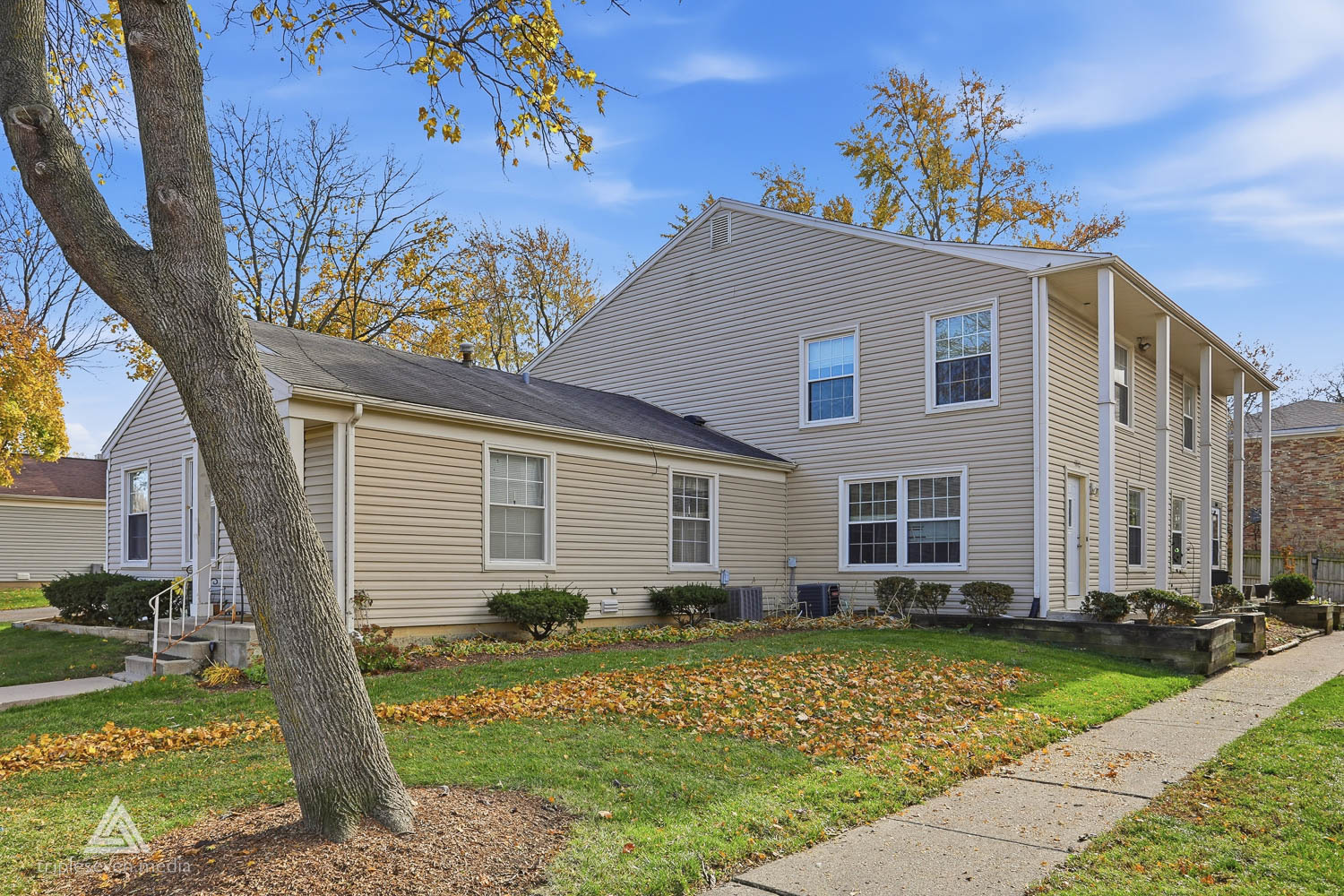 551 Sidney Avenue #B, Glendale Heights, IL