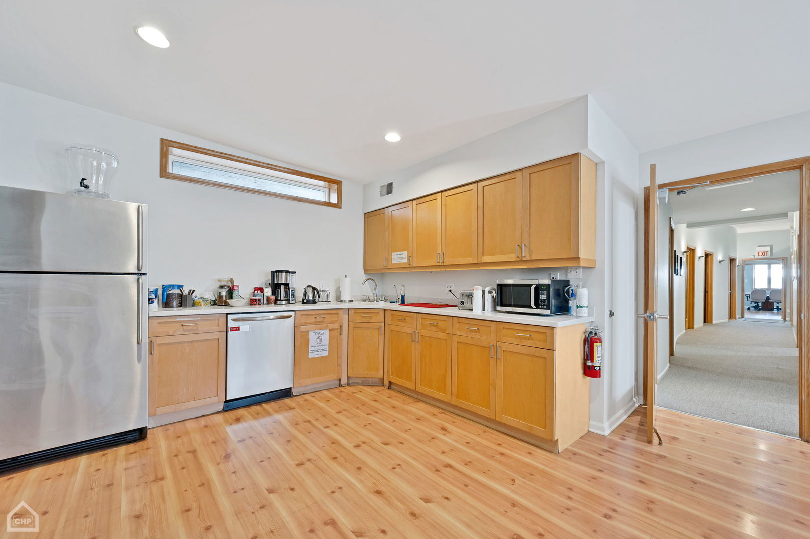 1407 W Chicago Avenue, Chicago, IL