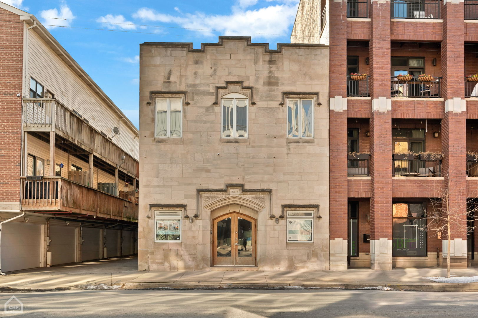 1407 W Chicago Avenue, Chicago, IL