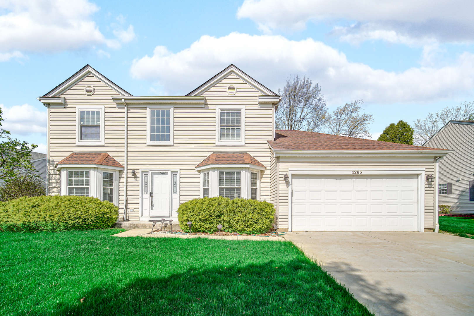 1283 Rose Avenue, Carol Stream, IL