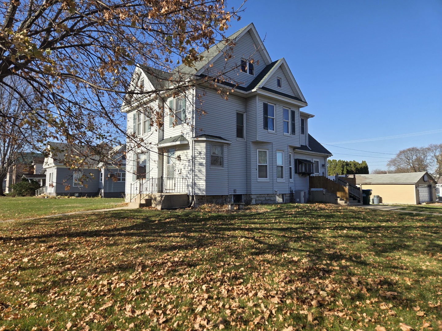 516 E Buffalo Street, Polo, IL
