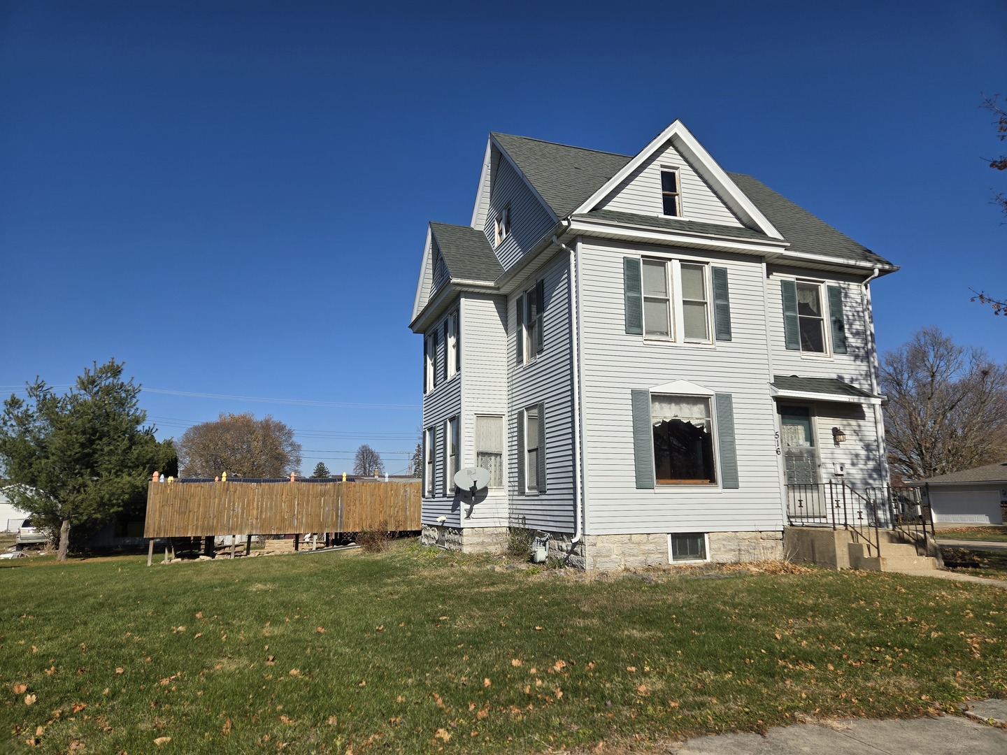 516 E Buffalo Street, Polo, IL