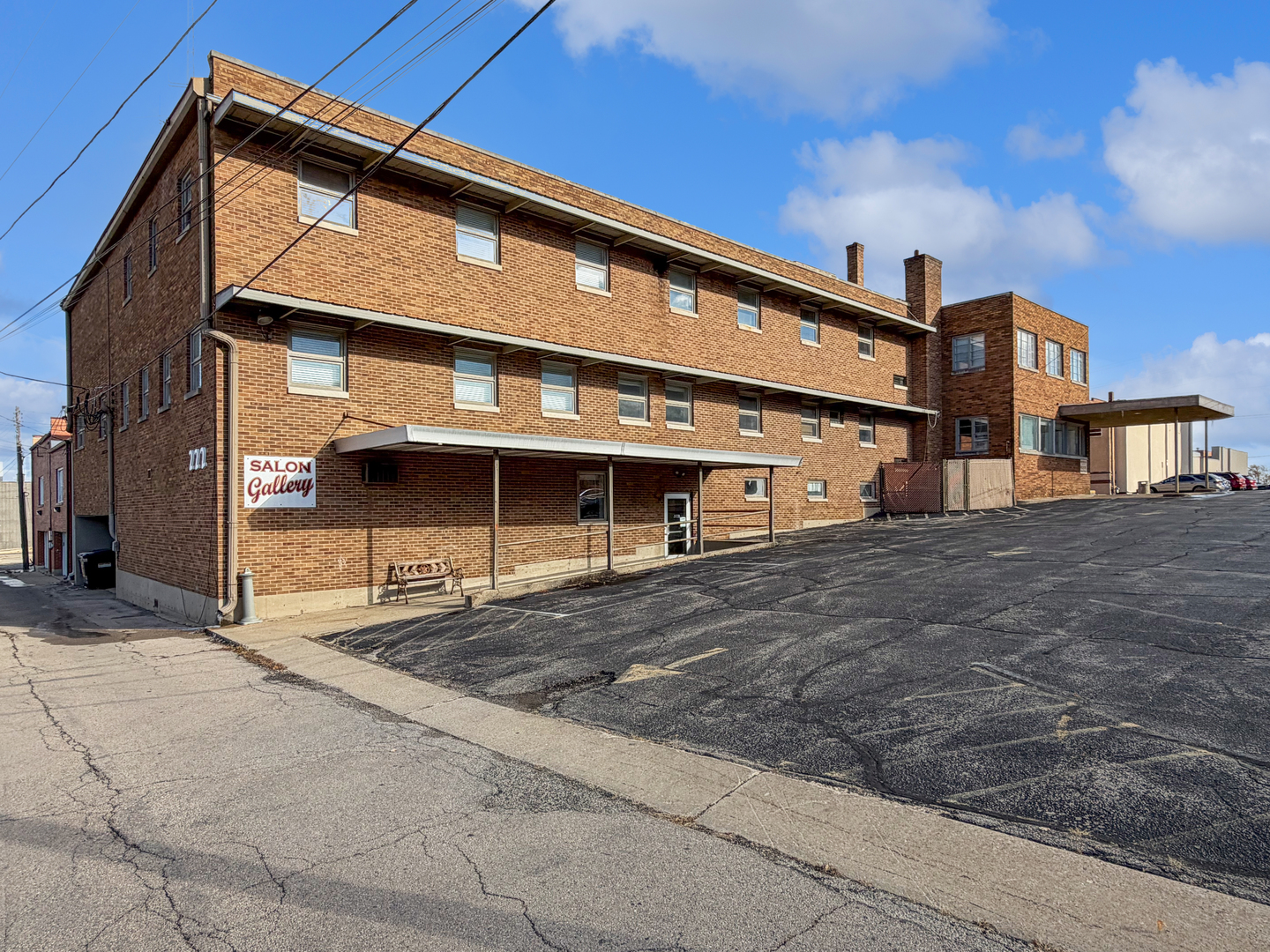 222 W Exchange Street, Freeport, IL