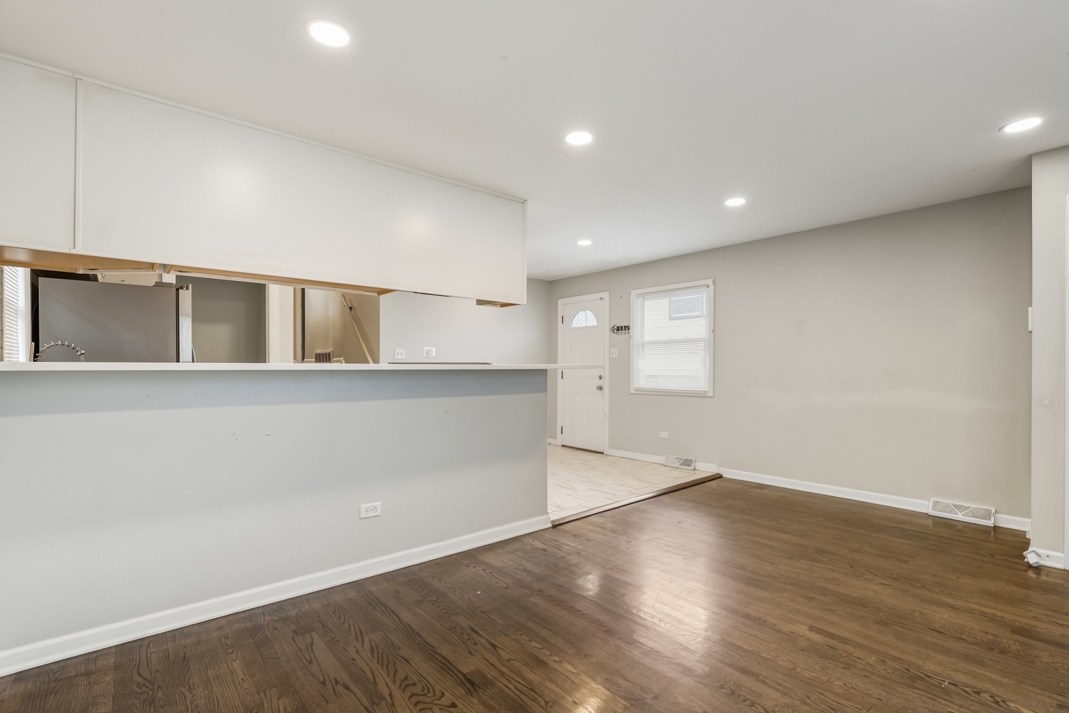 16037 Marshfield Avenue, Harvey, IL