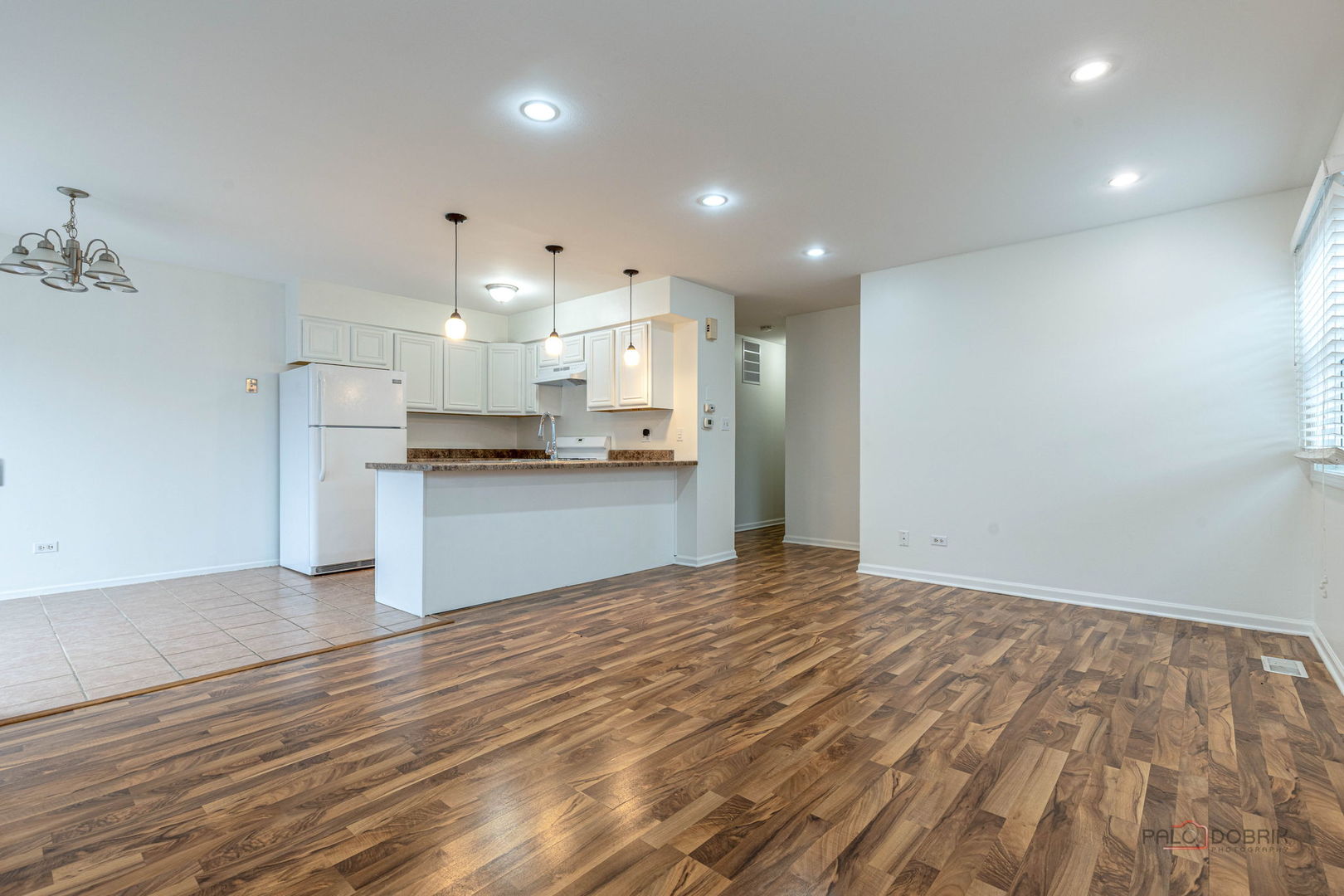 526 Inverrary Lane, Deerfield, IL