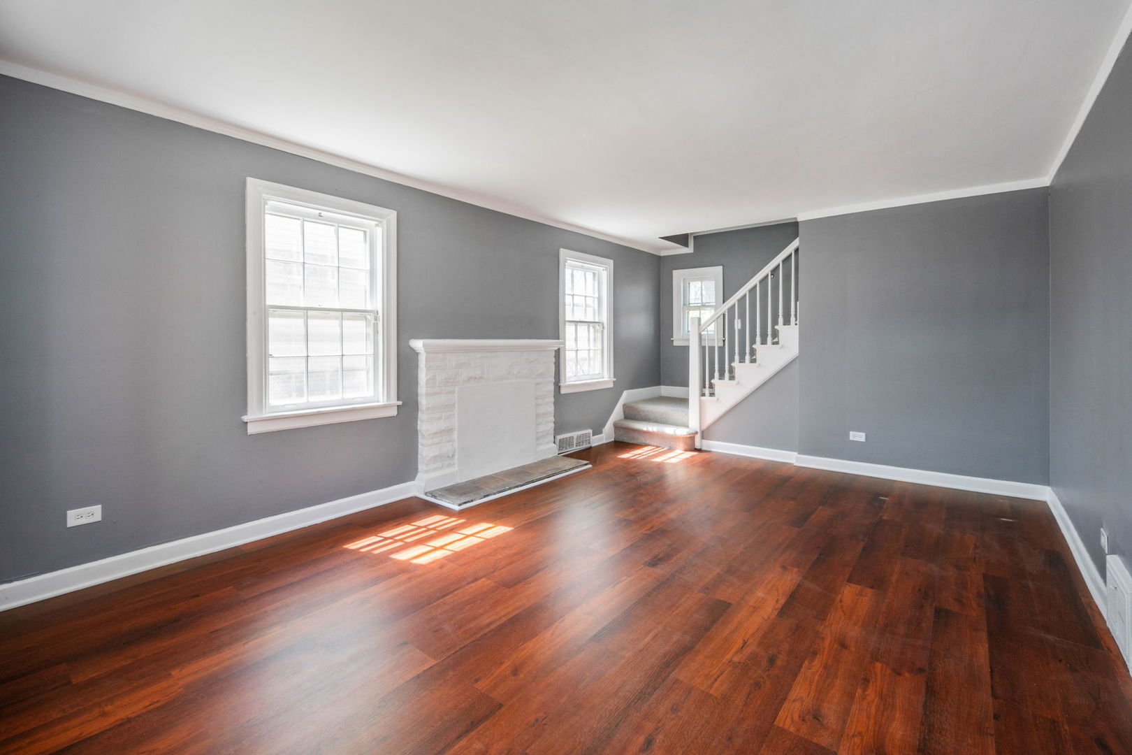 12532 S Throop Street, Calumet Park, IL