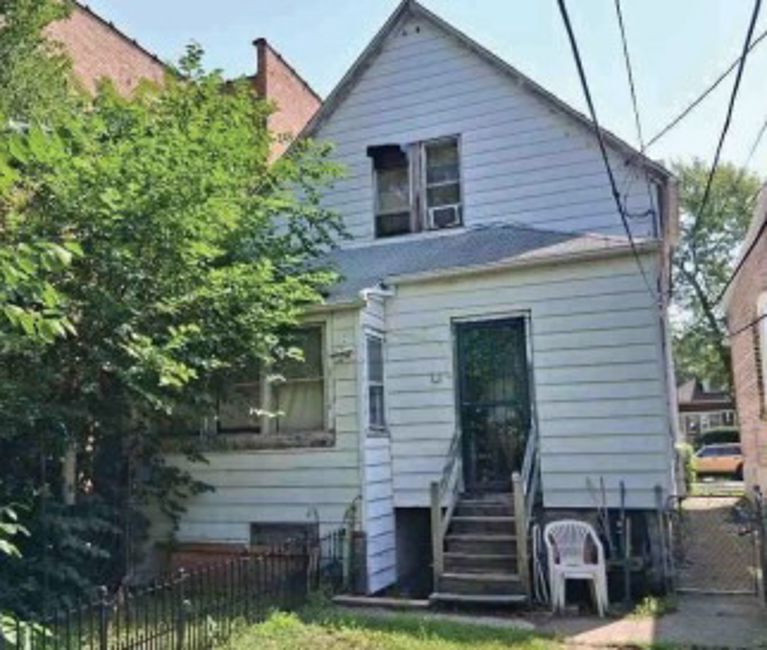 7726 S Langley Avenue, Chicago, IL
