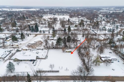 16655 W Applewood Court, Gurnee, IL