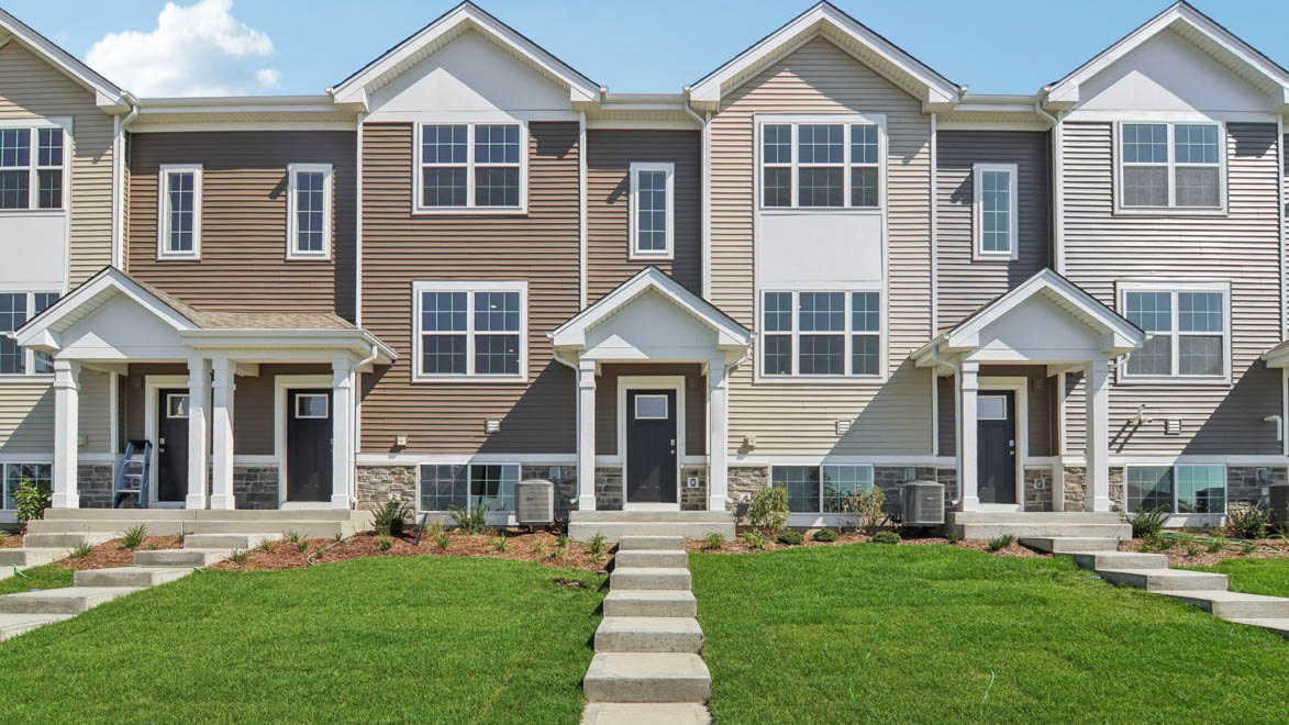917 Briar Glen Court, Hampshire, IL