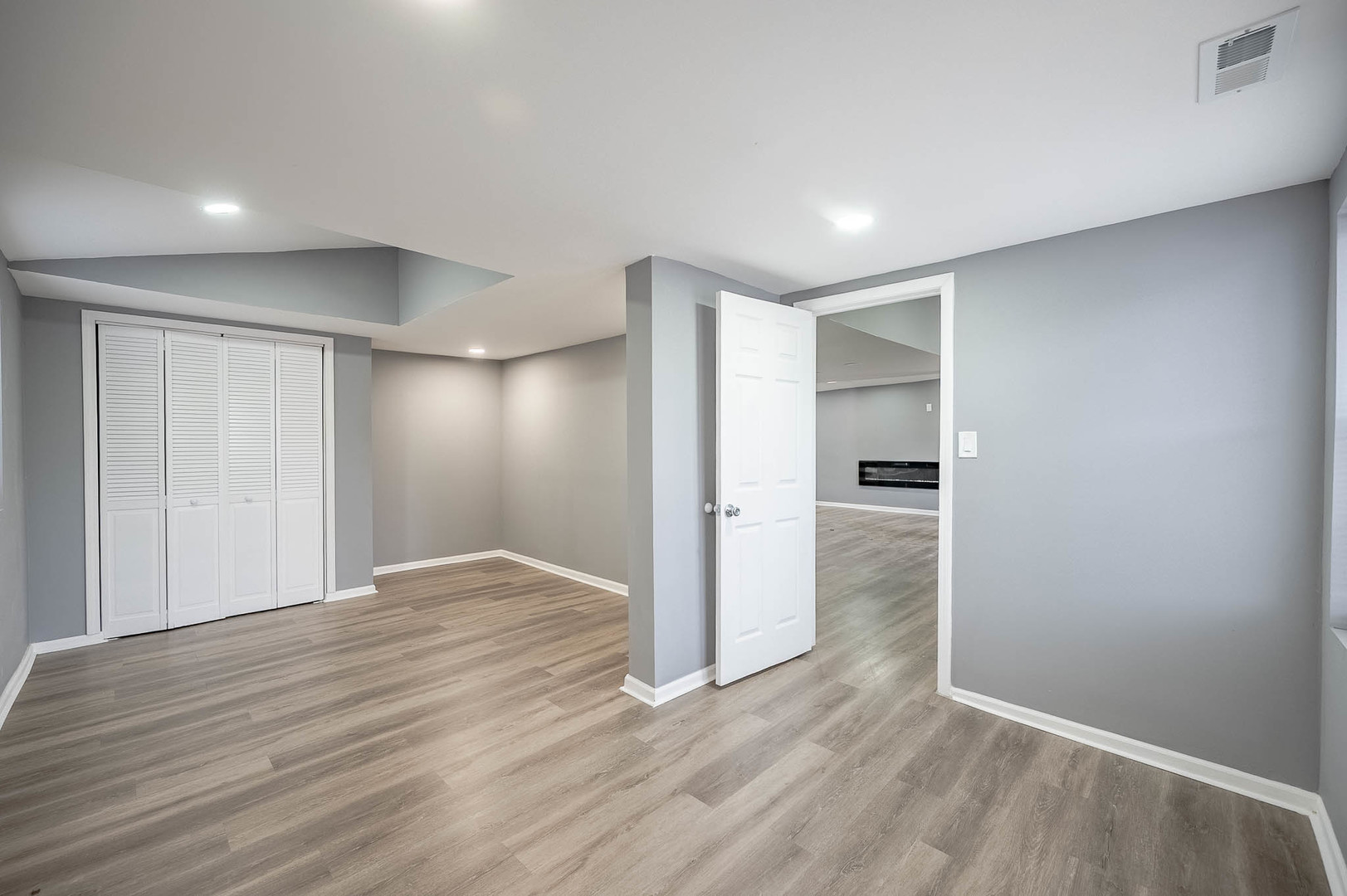 42425 N Park Lane, Antioch, IL