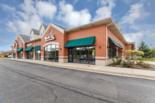 1540 Carlemont Drive #F, Crystal Lake, IL