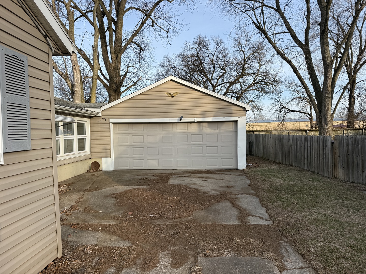602 E Cherry Street, Watseka, IL