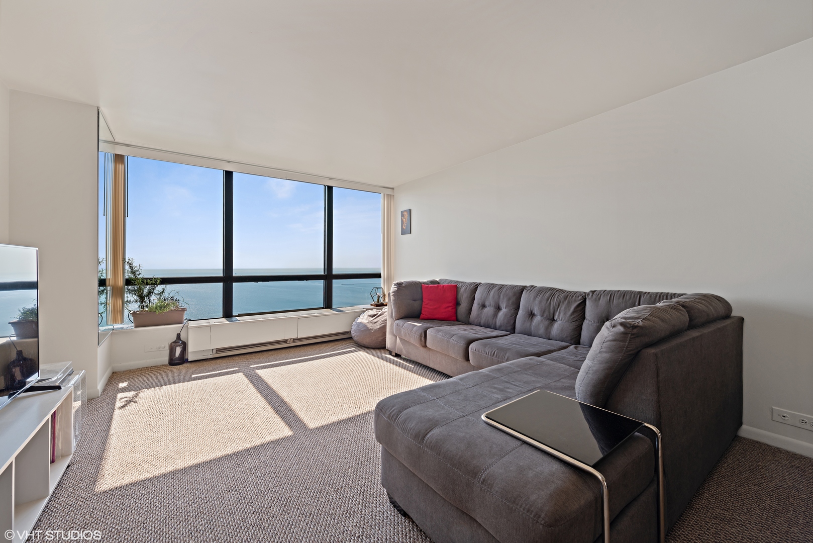 5415 N SHERIDAN Road #5305, Chicago, IL