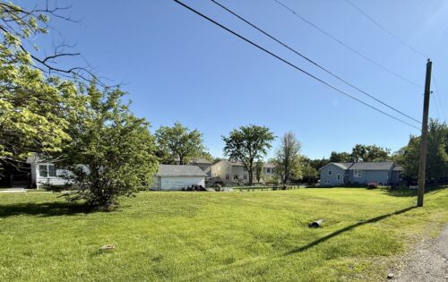 2160 Howard Avenue, Downers Grove, IL