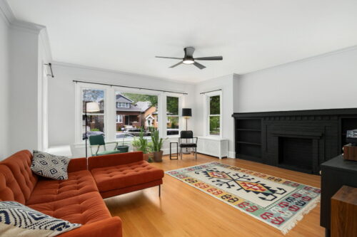 5425 N Bernard Street, Chicago, IL