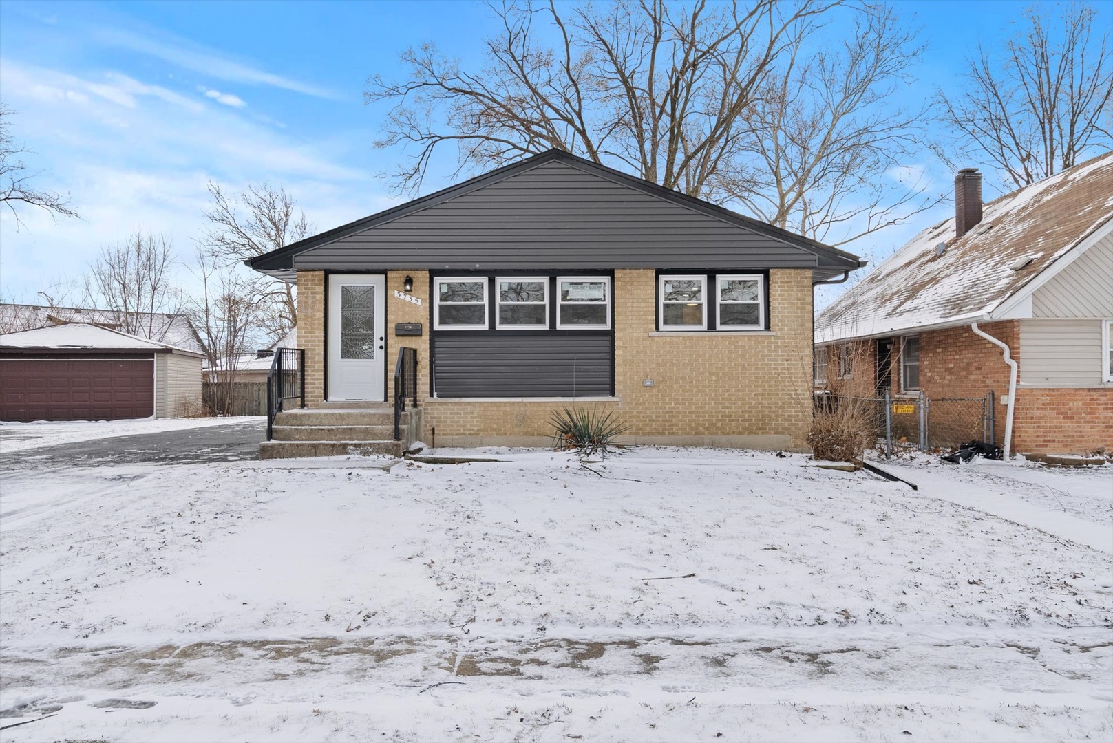 3735 169TH Street, Country Club Hills, IL