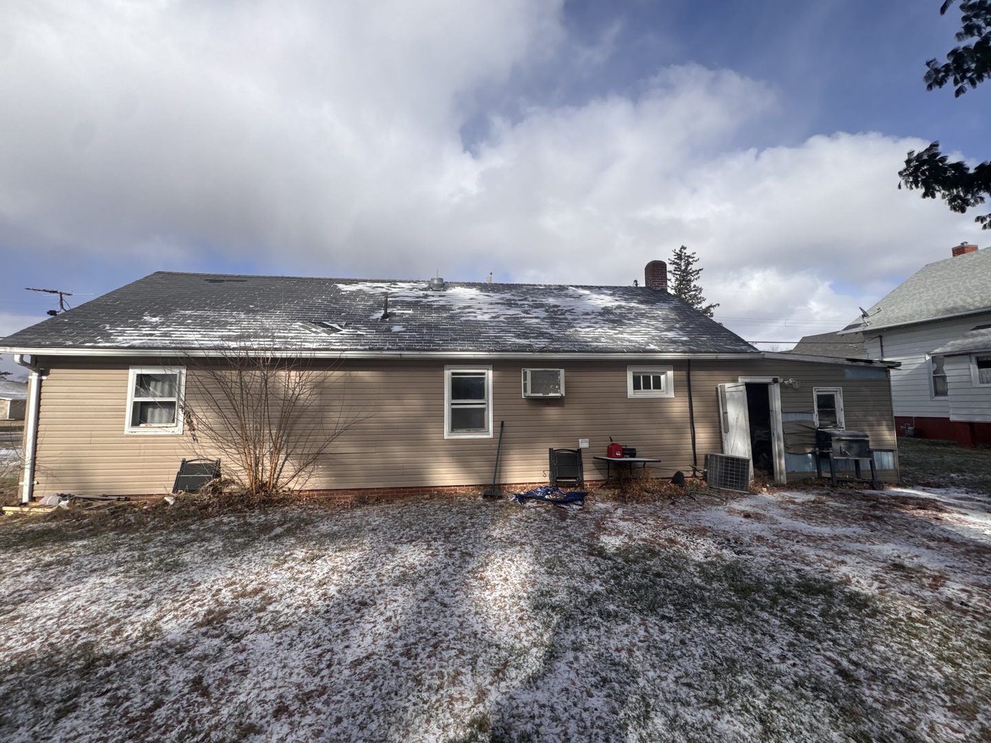 315 W Washington Street, Blandinsville, IL