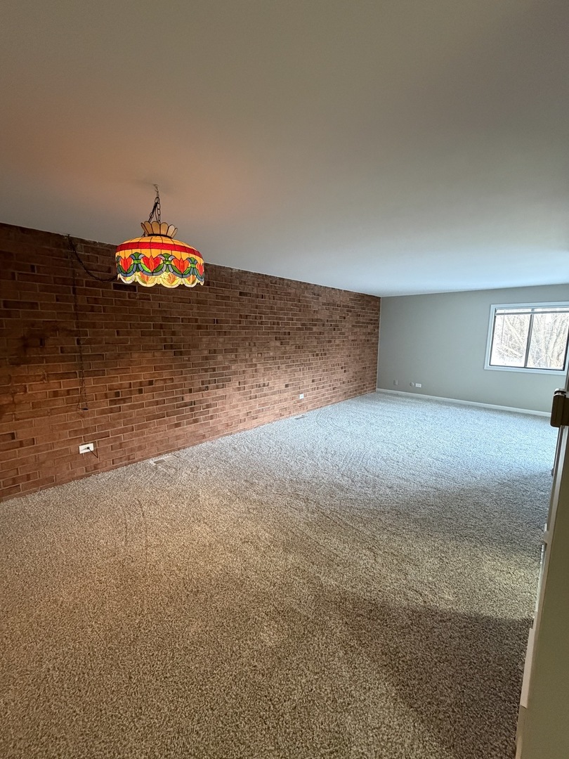 1840 W Highland Avenue #E204, Elgin, IL