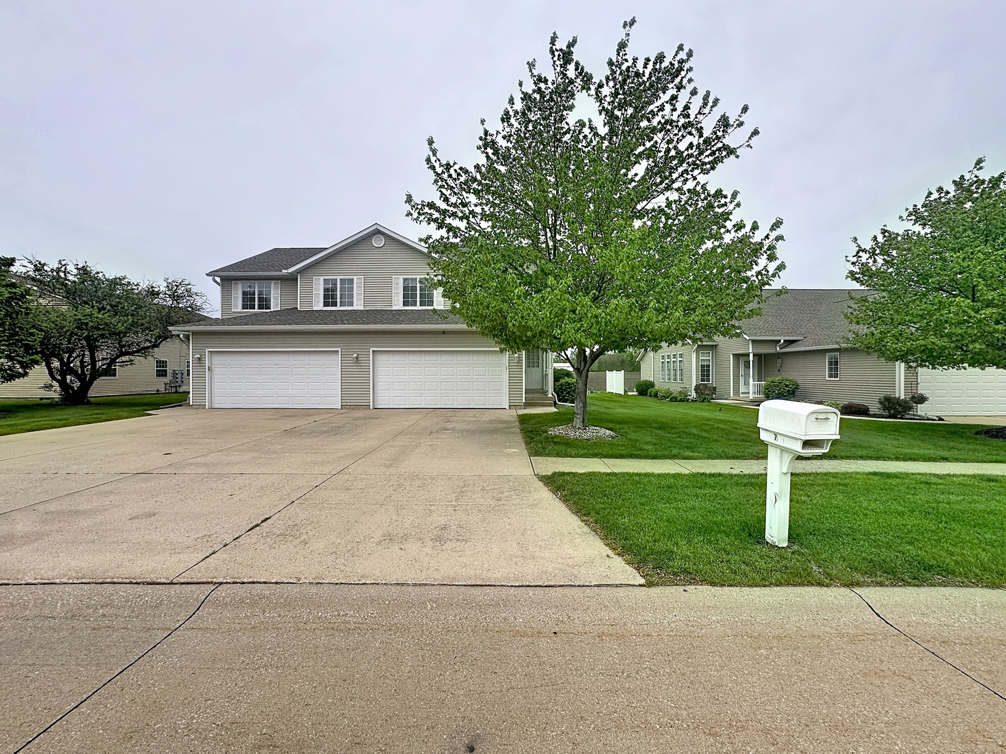 721 Ash Drive, Geneseo, IL