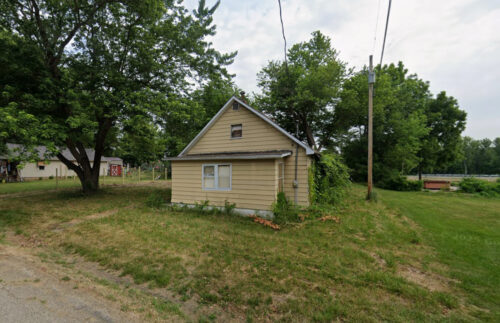 153 E Main Street, Canton, IL