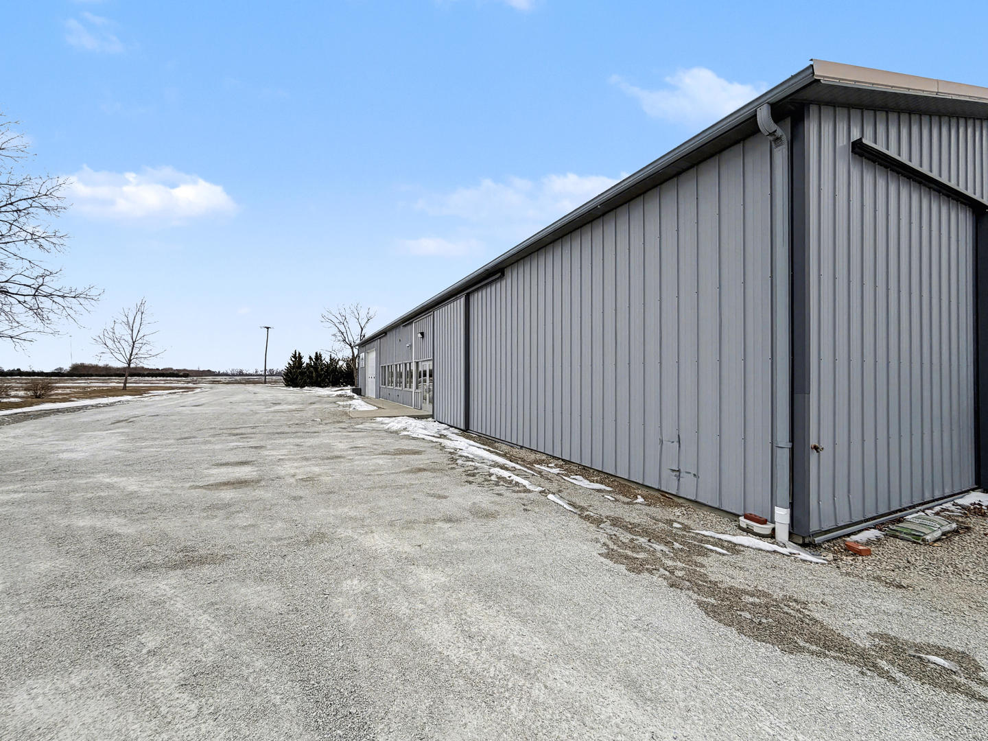 500 N Pine Street, Onarga, IL