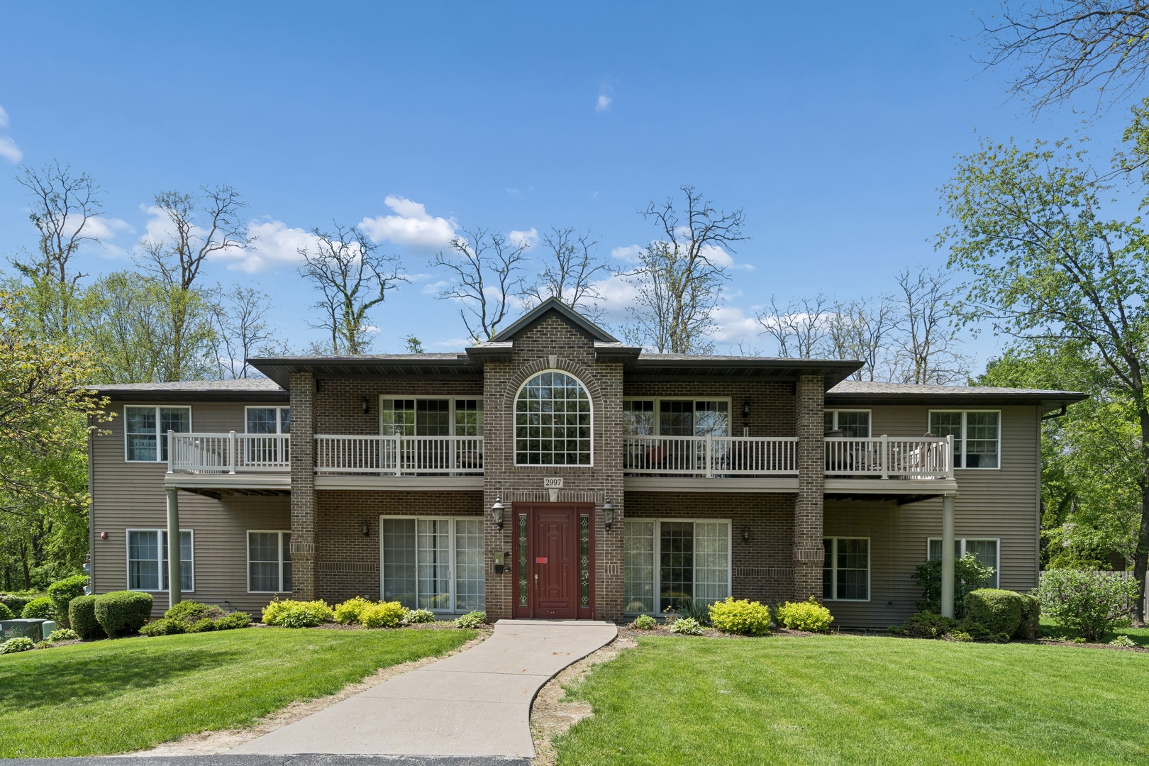 2997 3rd Street #200, Moline, IL