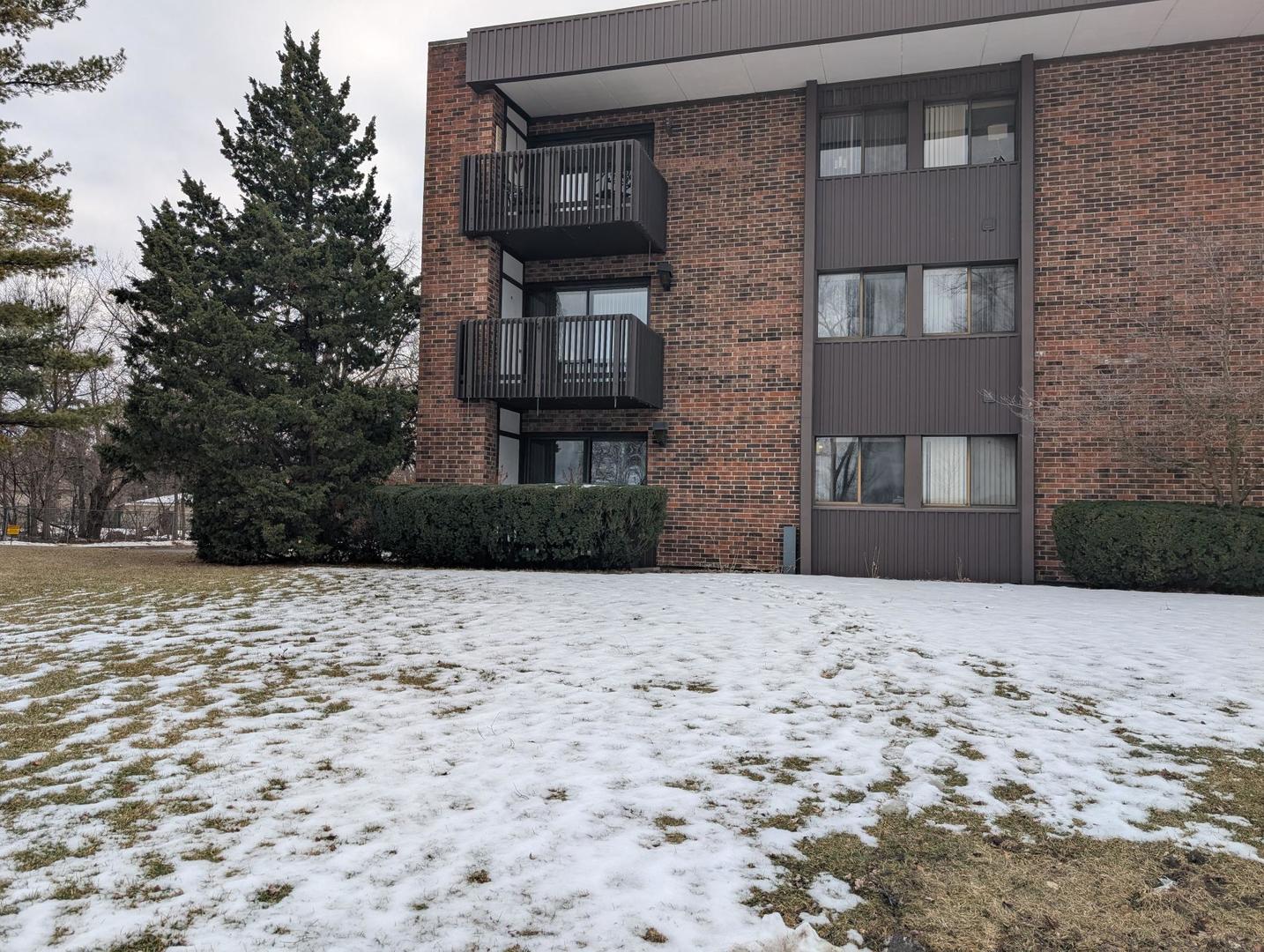 1424 Woodbridge Road #2H, Joliet, IL