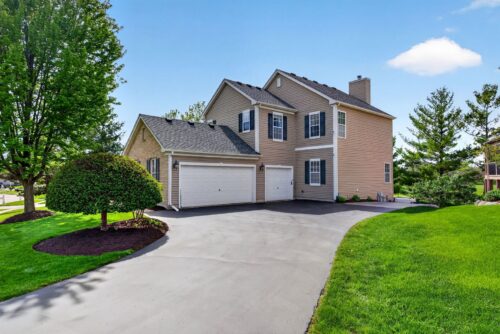 2107 Fairview Lane, Woodstock, IL