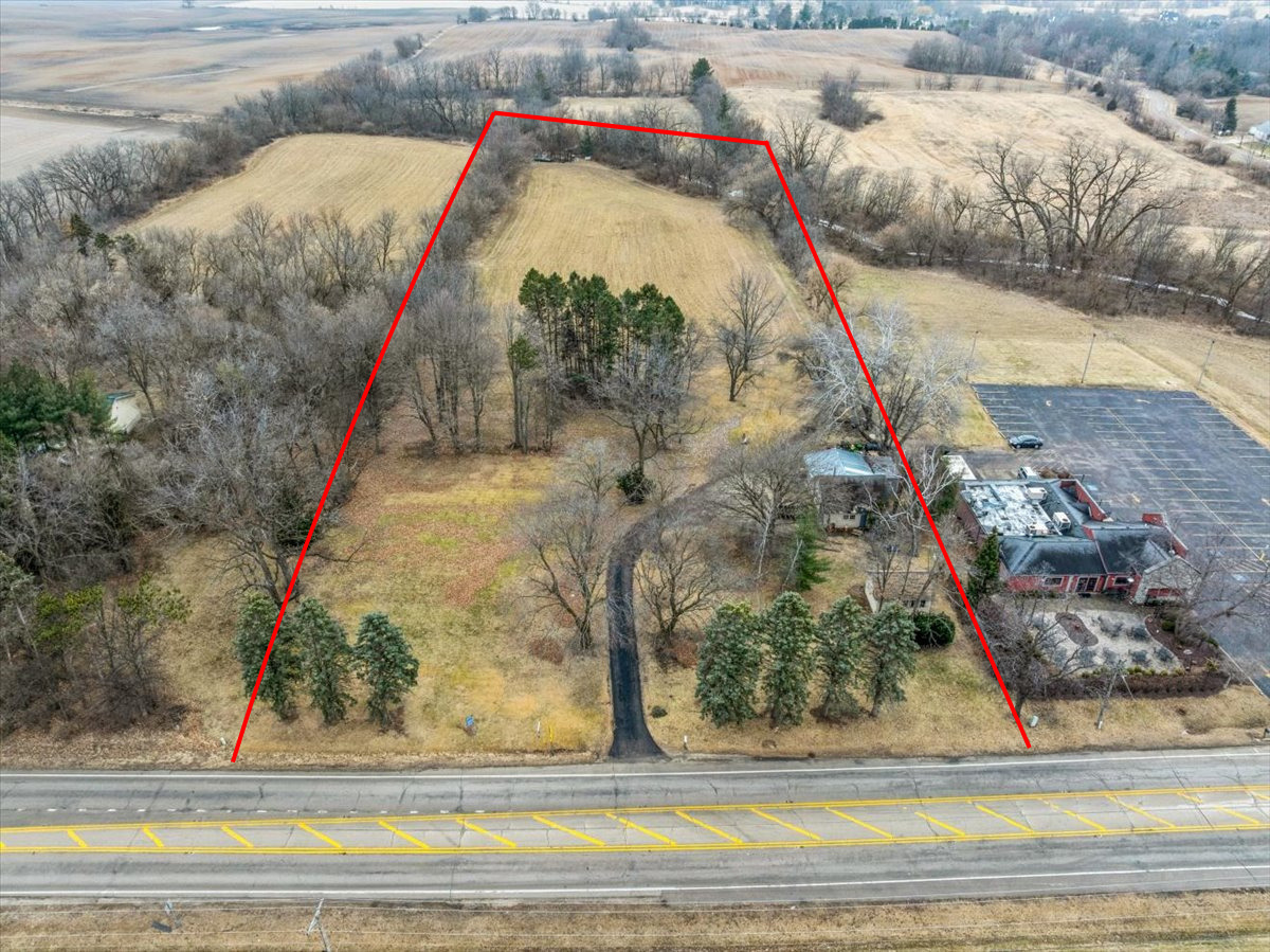 131 Oak Knoll Drive, Hampshire, IL
