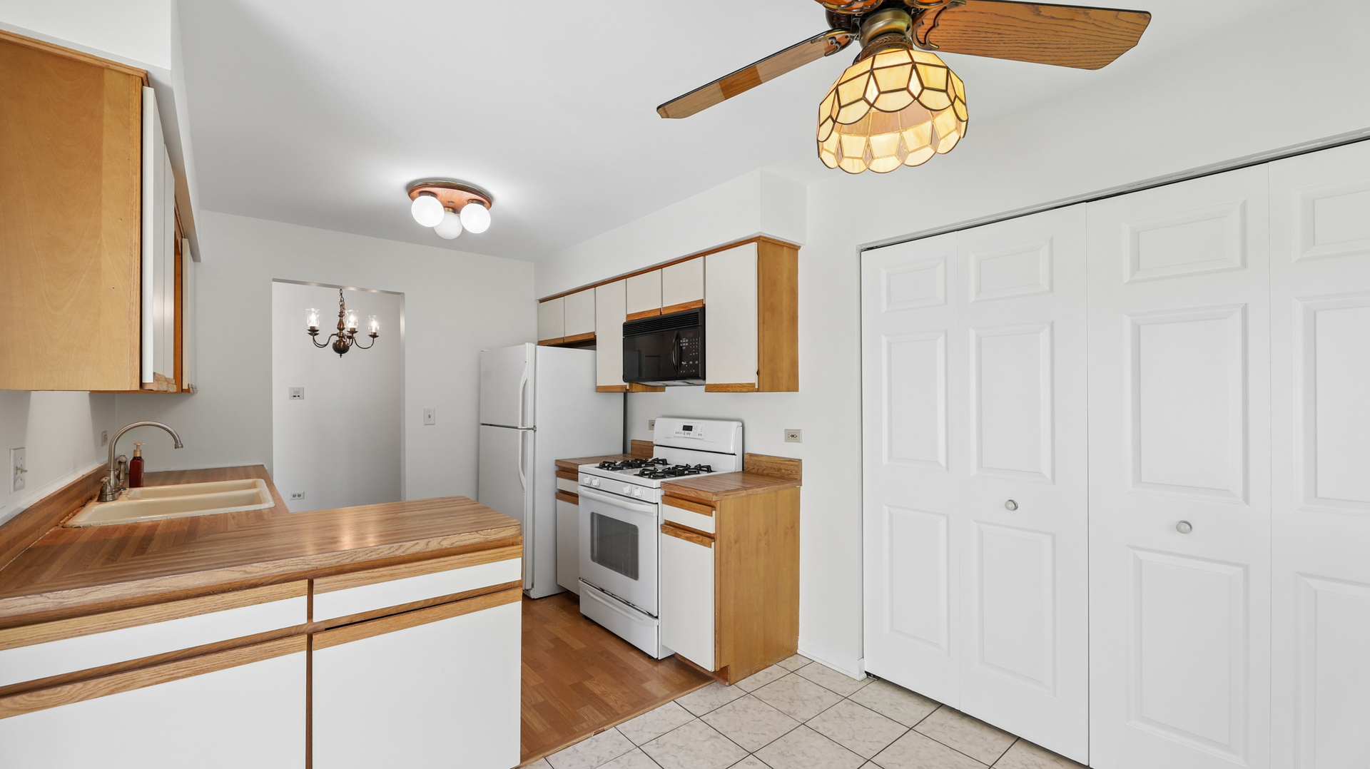 0N112 Windermere Road #1908, Winfield, IL