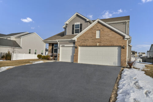 1224 Sunup Point, Hampshire, IL
