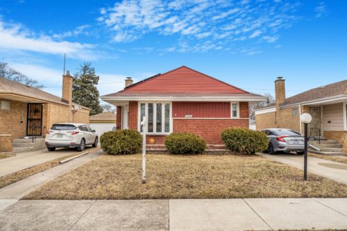 129 Rice Avenue, Bellwood, IL