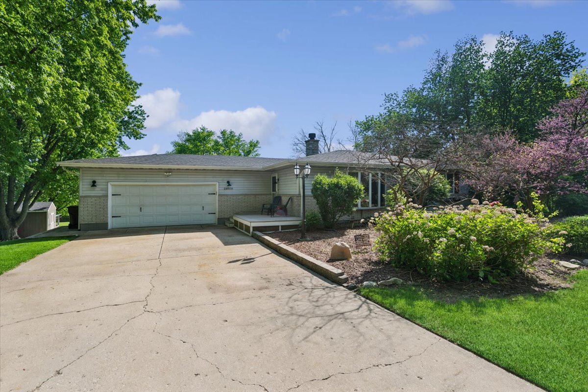 24908 Hemphill Drive, Elwood, IL