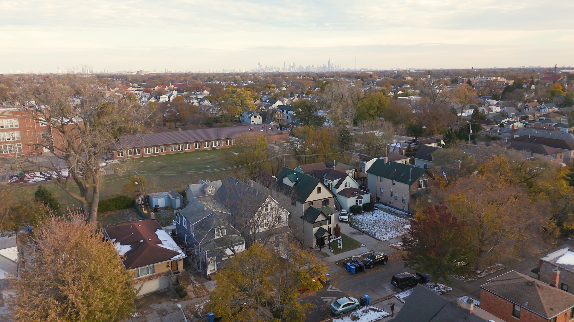 4305 N Mobile Avenue, Chicago, IL