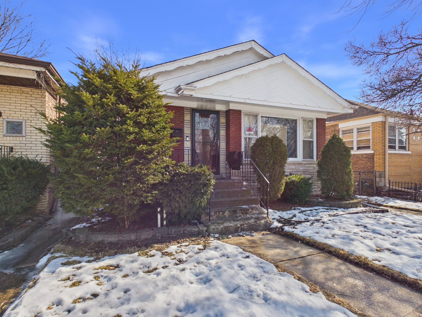 14235 S Wallace Avenue, Riverdale, IL