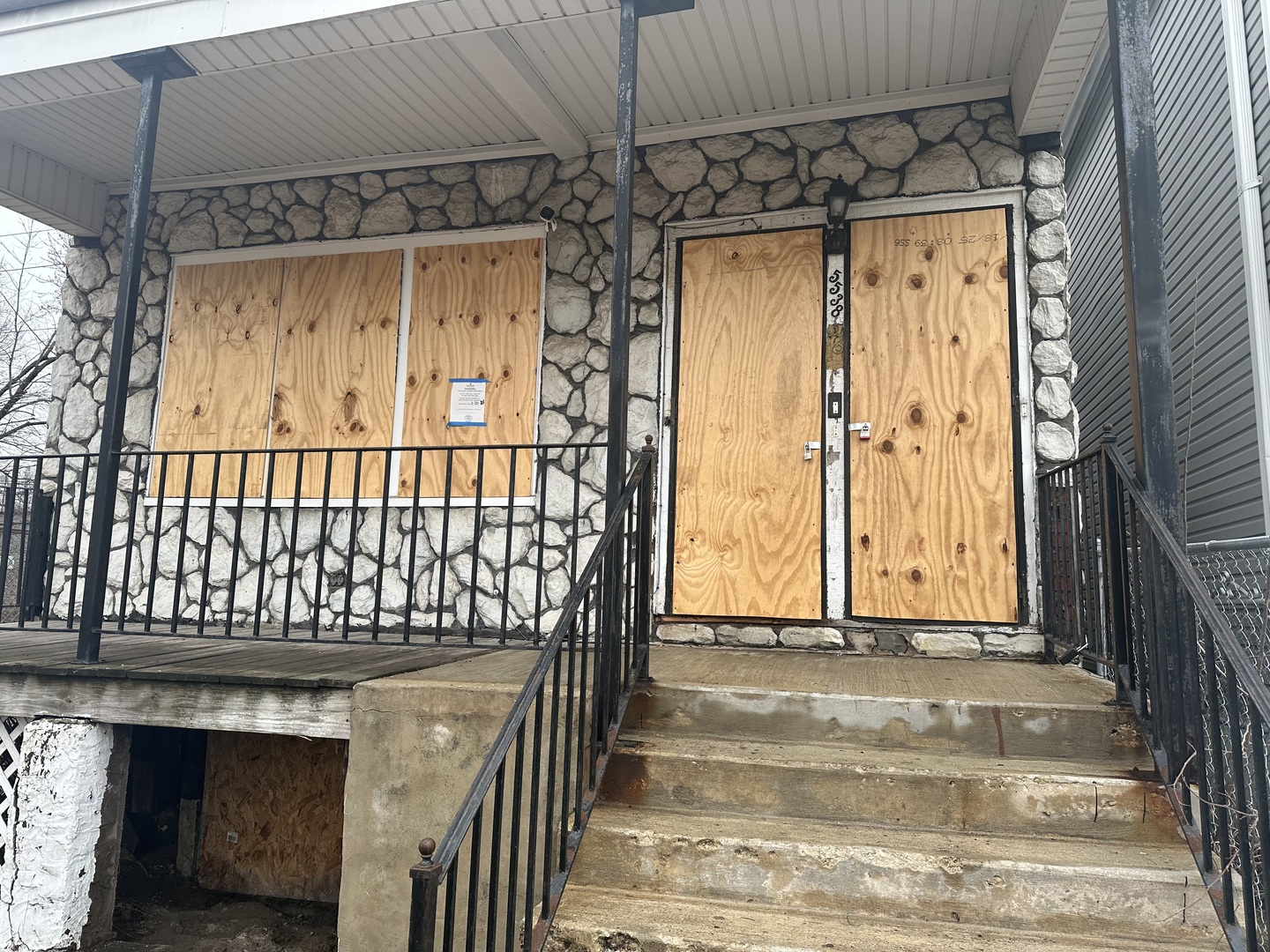 5538 S Perry Avenue, Chicago, IL
