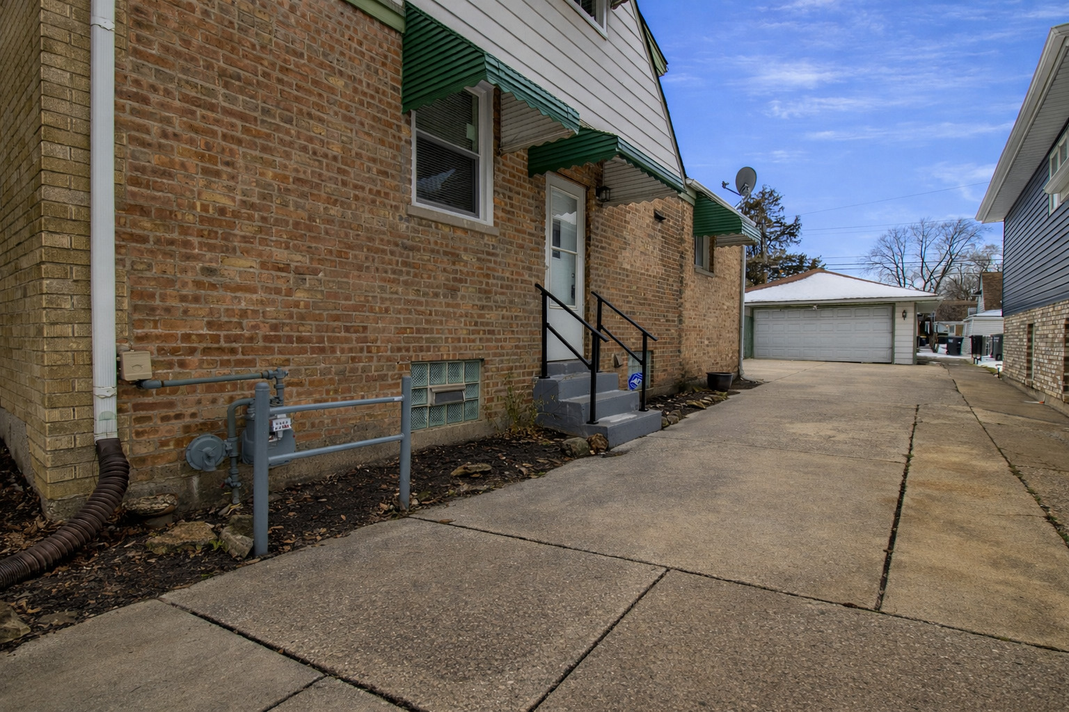 17552 Roy Street, Lansing, IL