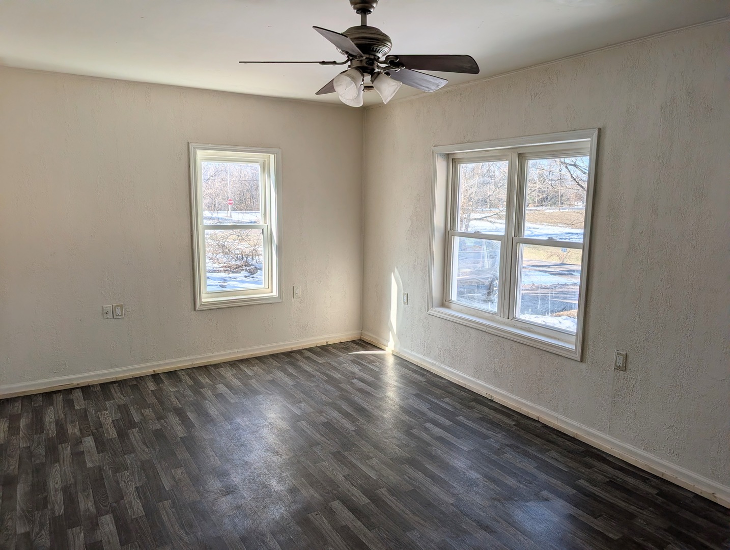 144 Water Tower Road, Makanda, IL